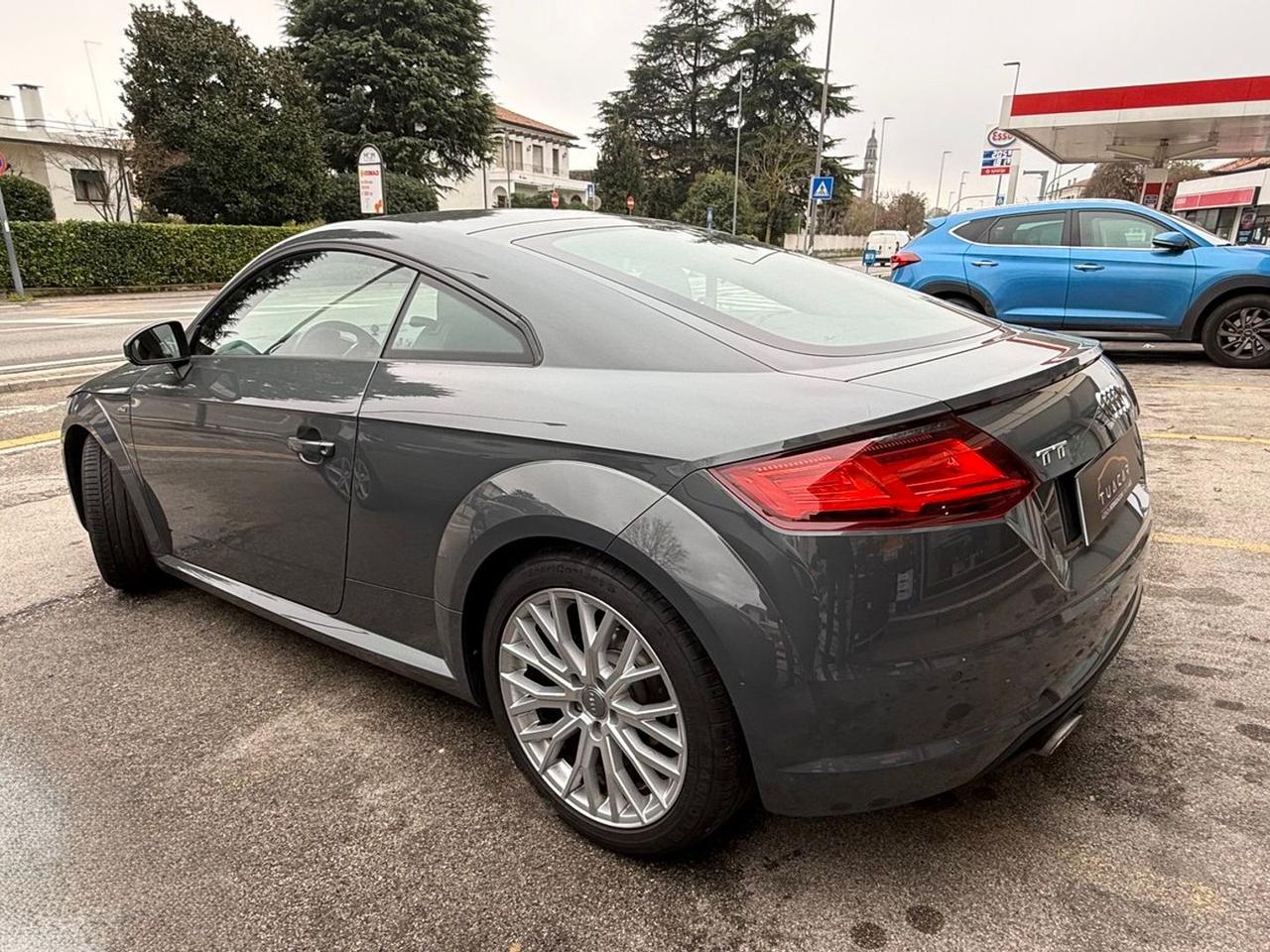 Audi Coupe TT Coupe 1.8 TFSI Design #9929