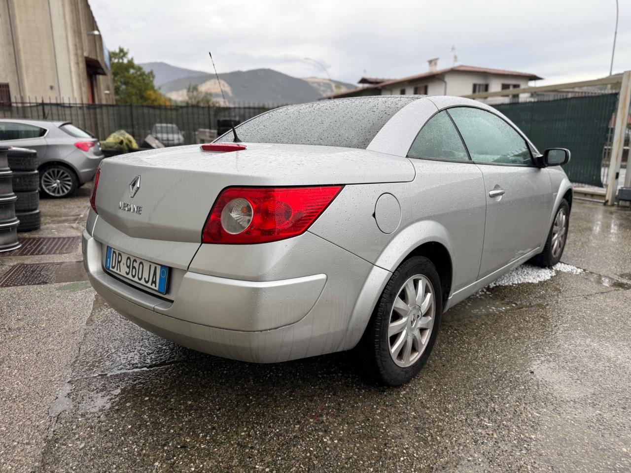 Renault Megane Mégane C-C 1.5 dCi/105CV Dynamique