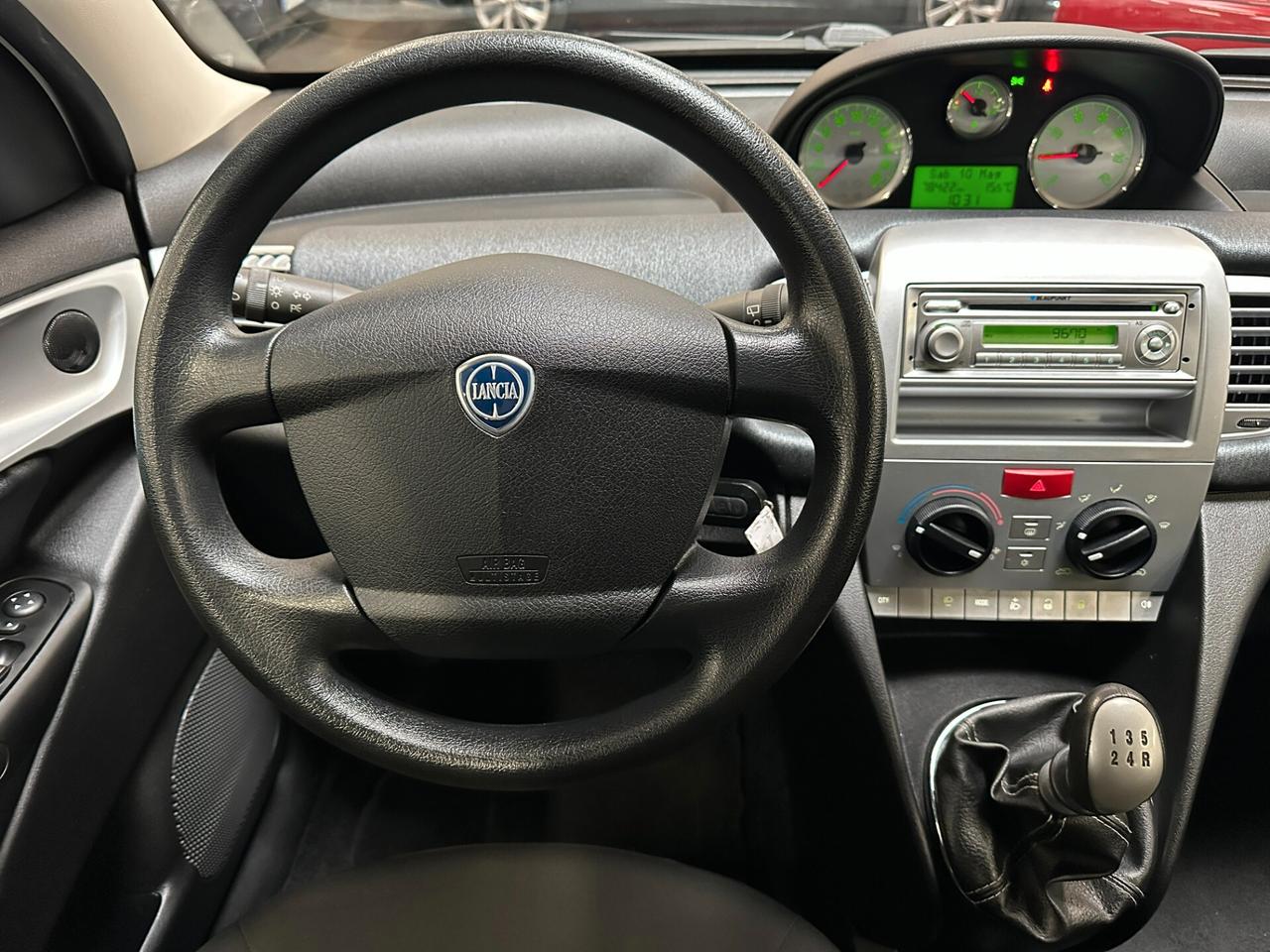 Lancia Ypsilon 1.2 69 CV Platinum