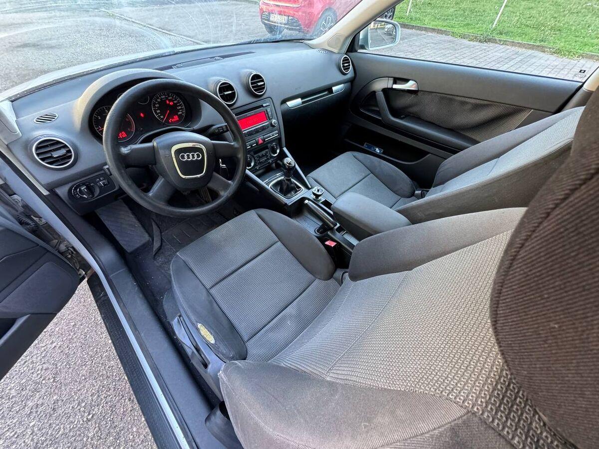 Audi A3 II 2008 3p 2.0 tdi Ambiente
