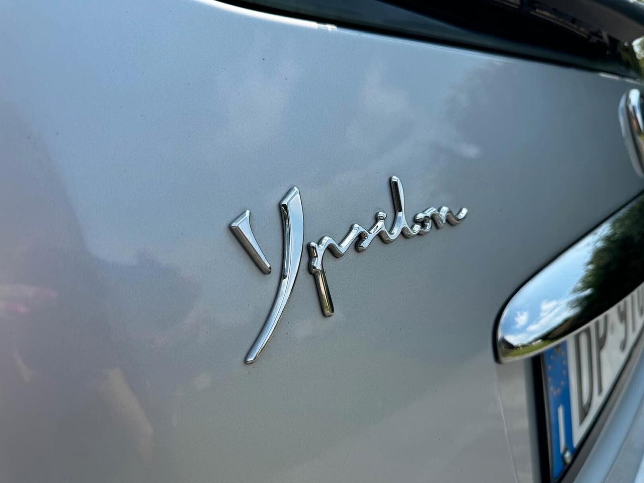 Lancia Ypsilon 1.2 Argento -Neopatentati