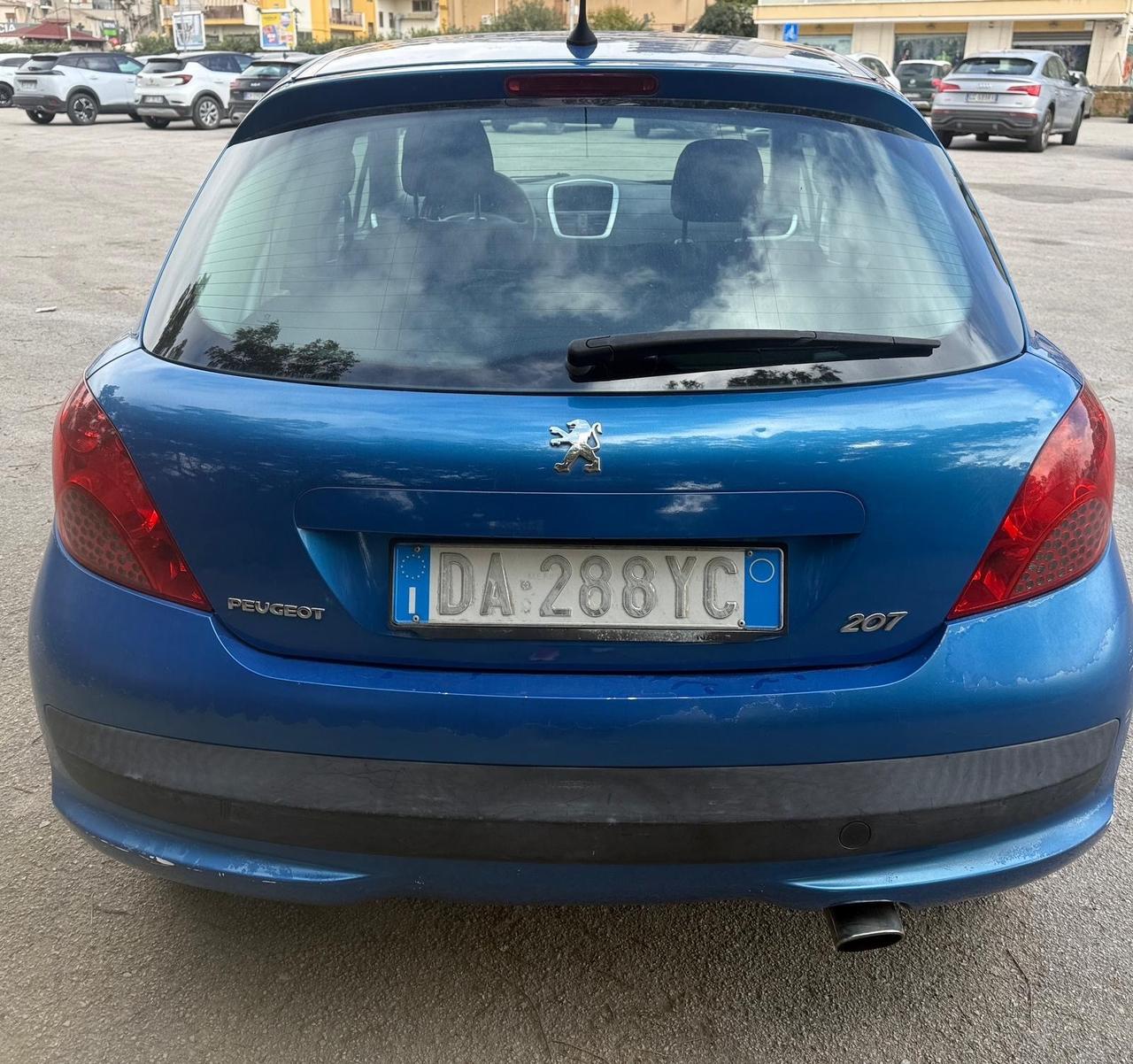 Peugeot 207 1.6 HDi 90CV 5p. XS