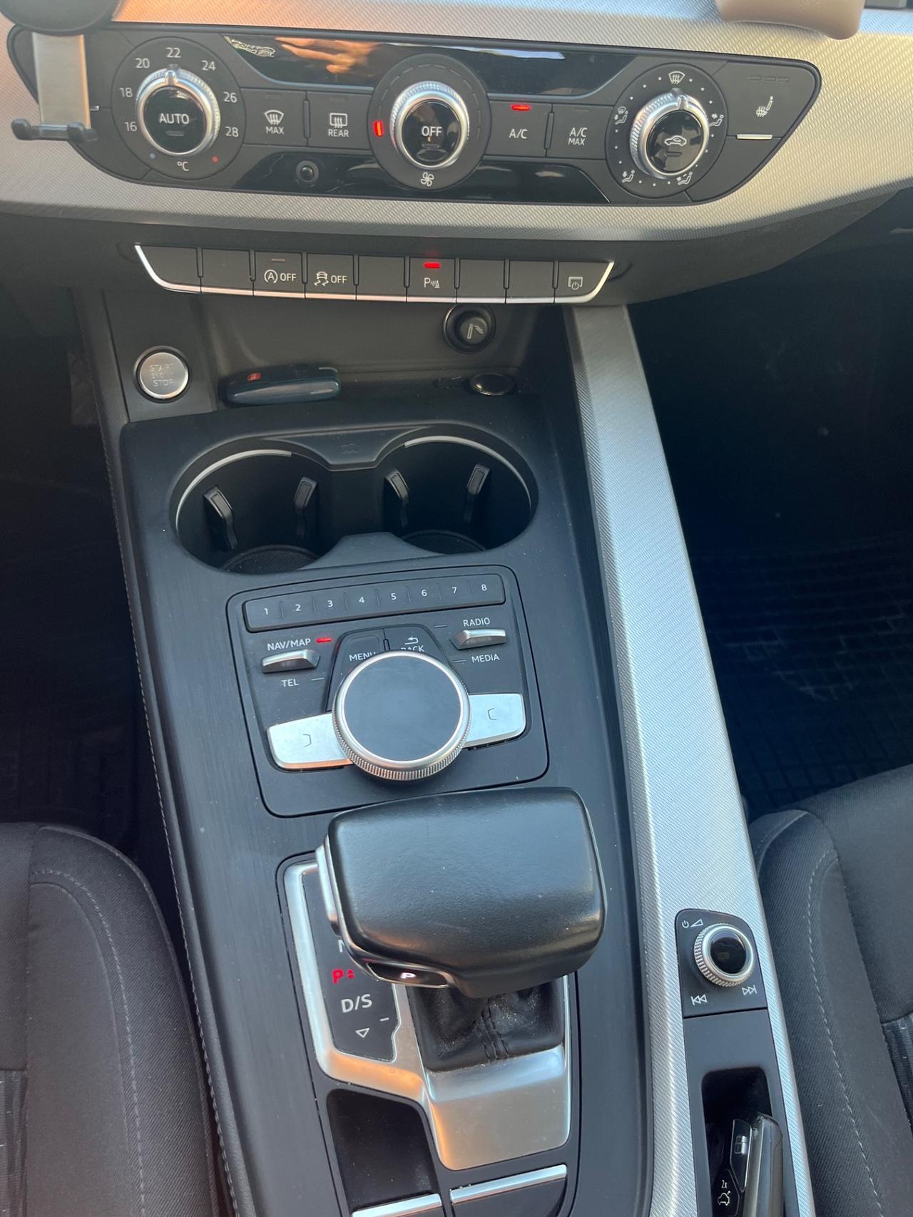 Audi A4 35 TDI S tronic line edition