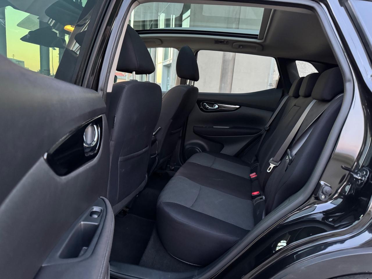 Nissan Qashqai 1.5 dCi Tekna 49.000km Gancio Traino