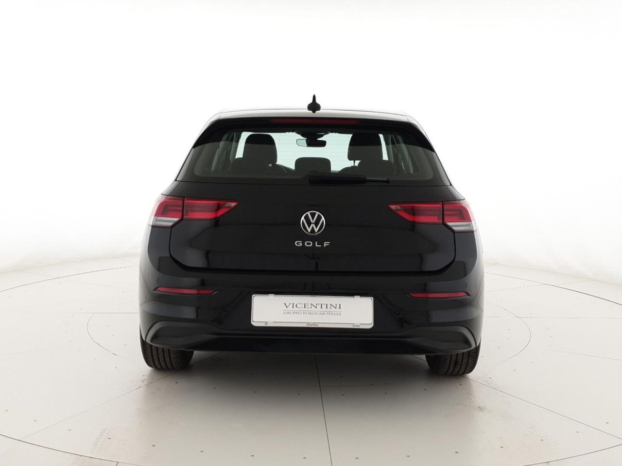 Volkswagen Golf 1.5 tgi life 130cv