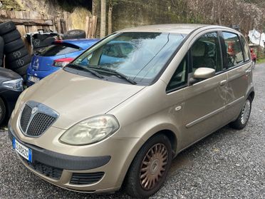 Lancia MUSA 1.4 16V 95cv benzina km 120.000 - 2004