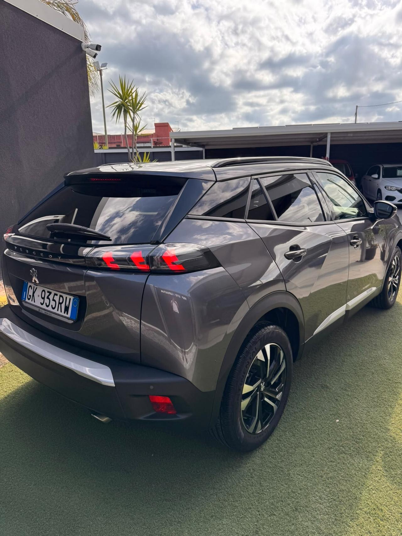 Peugeot 2008 BlueHDi 110 S&S Allure Pack