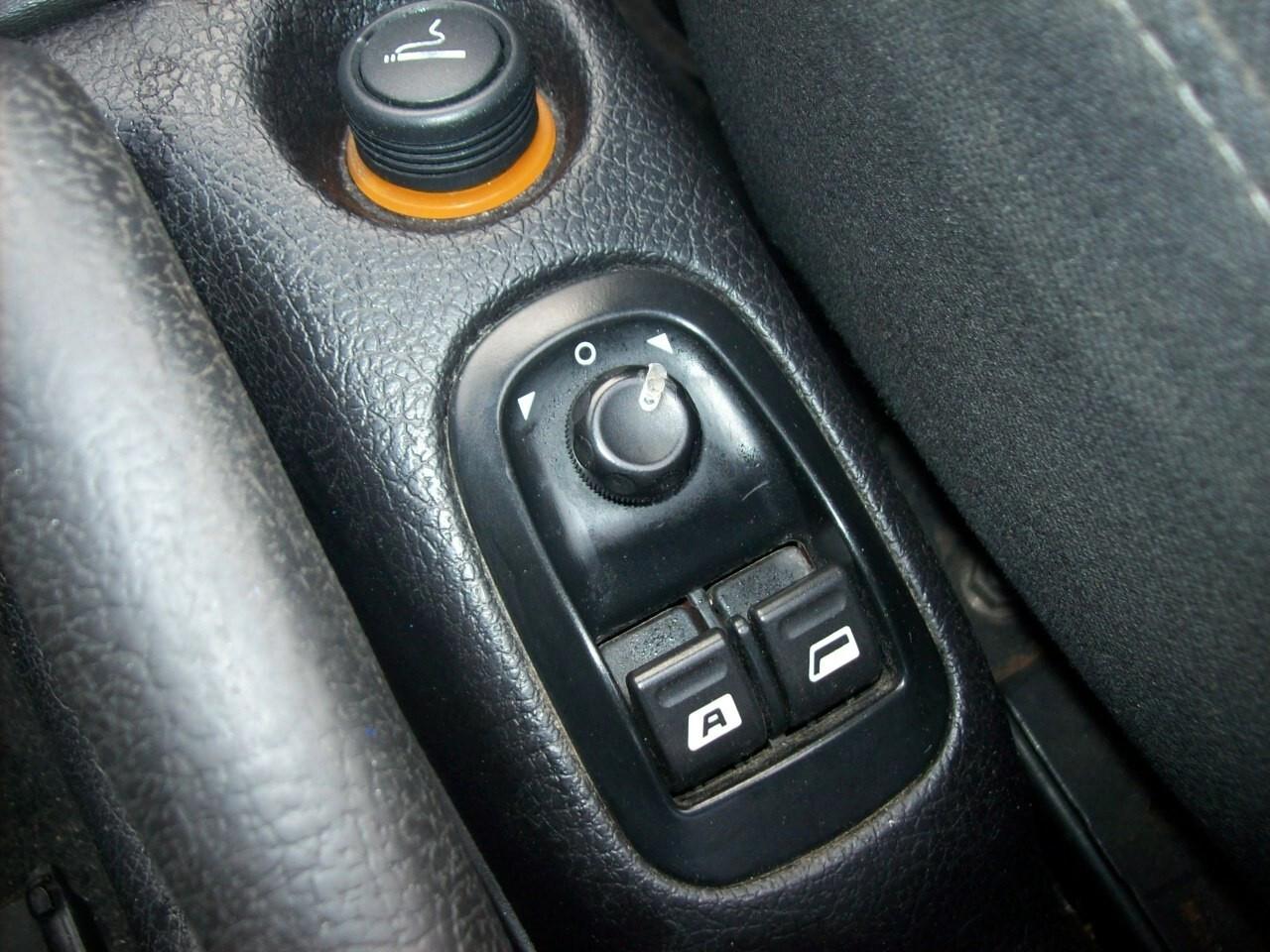 Peugeot 206 1.6 HDi FAP CC RC Line