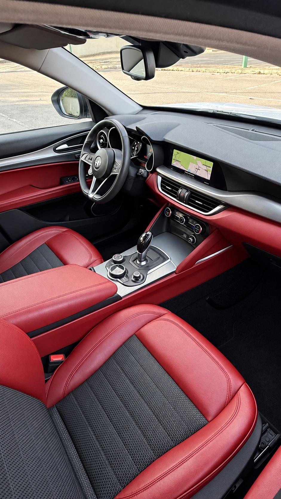 Alfa Romeo Stelvio 2.2 Turbodiesel 190 CV B-Tech