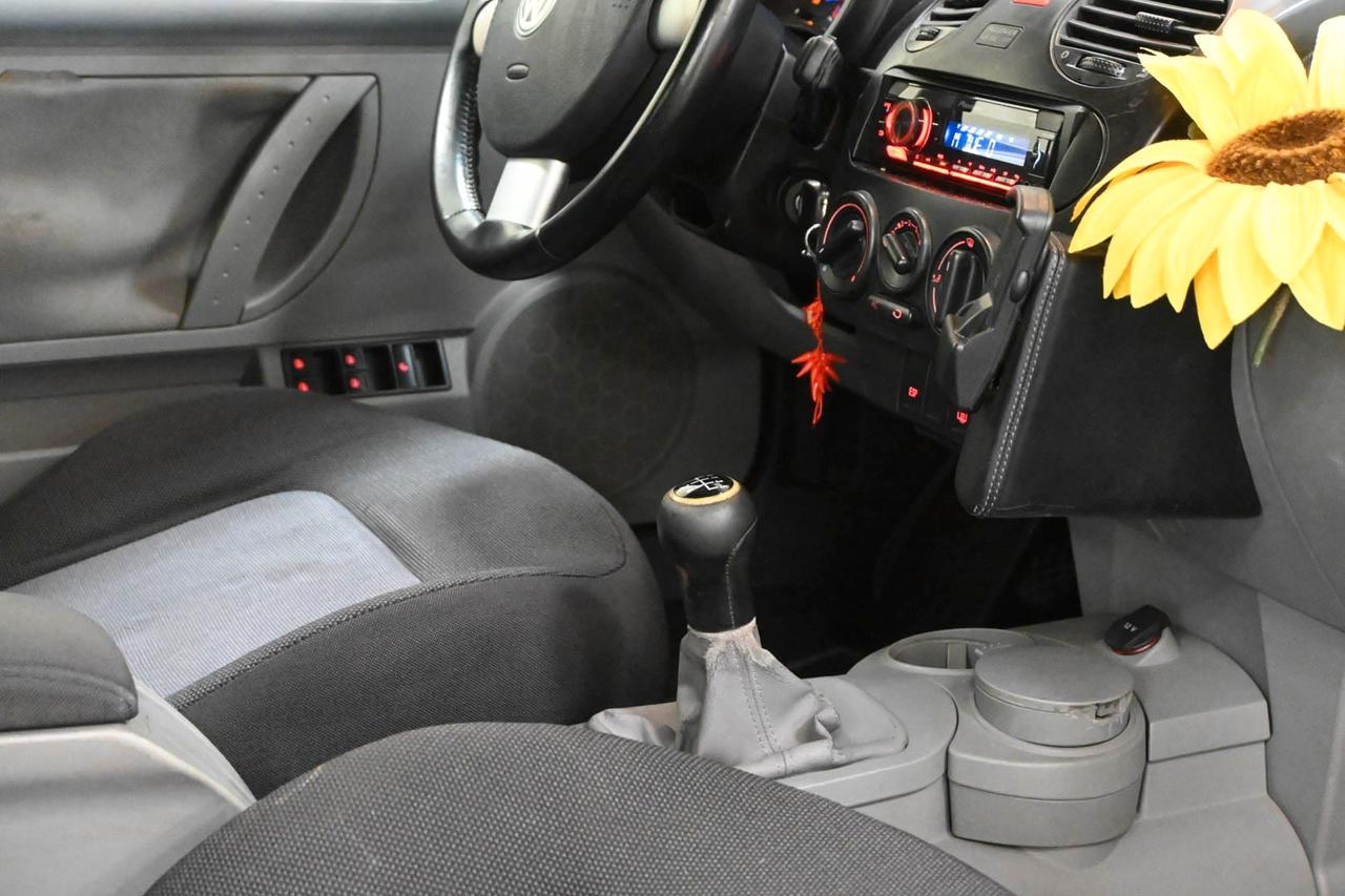 VOLKSWAGEN New Beetle 1.9 TDI 101CV Cabrio