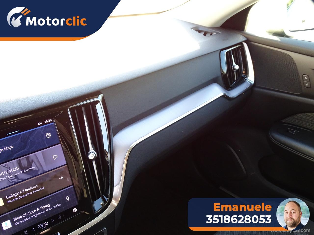 VOLVO V60 Cross Country B4