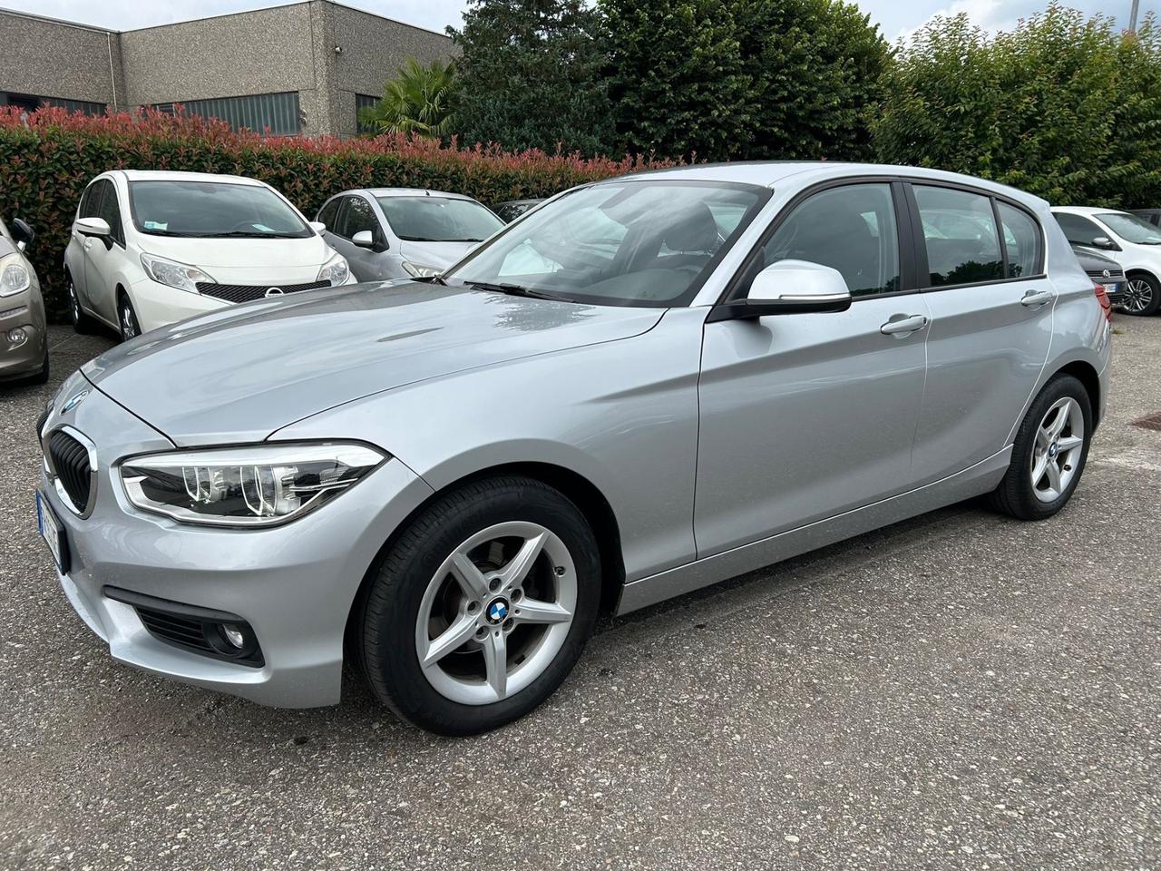 Bmw 116 5p. *AUTOMATICA*CERCHI*IMPECCABILE*NAVI*