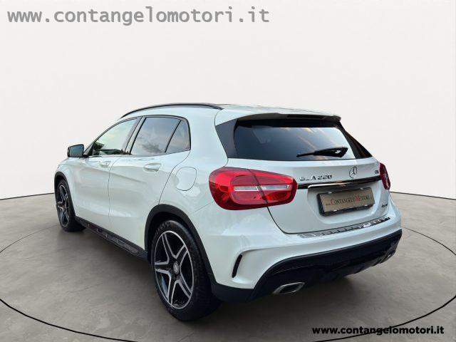 MERCEDES-BENZ GLA 220 CDI Automatic 4Matic Premium