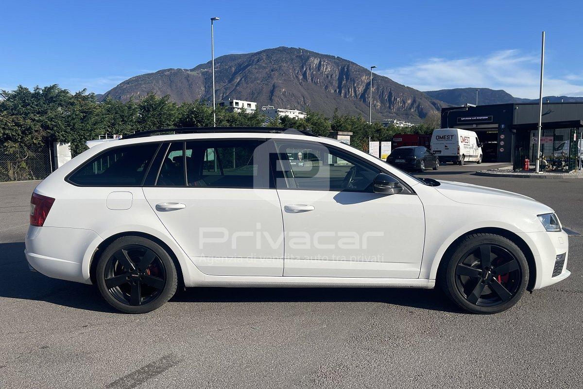 SKODA Octavia 2.0 TSI DSG Wagon RS