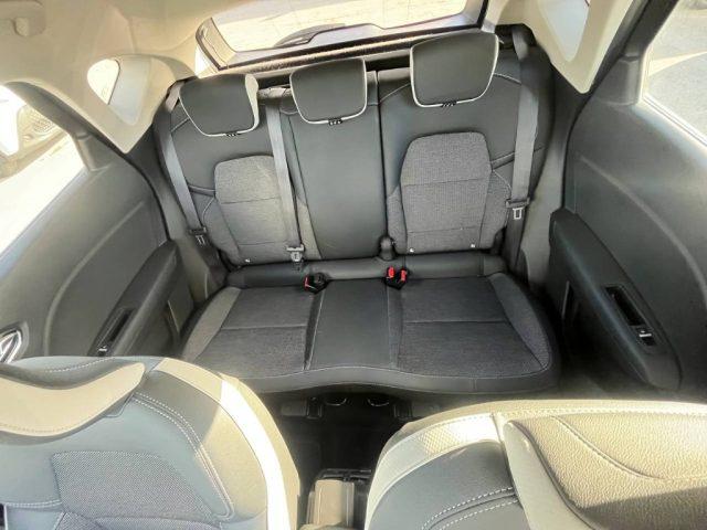 RENAULT Captur Blue dCi 115 CV EDC Intens