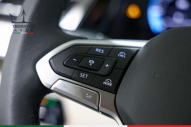 Volkswagen T7 Multivan 2.0 tdi Life 150cv dsg 7p.ti