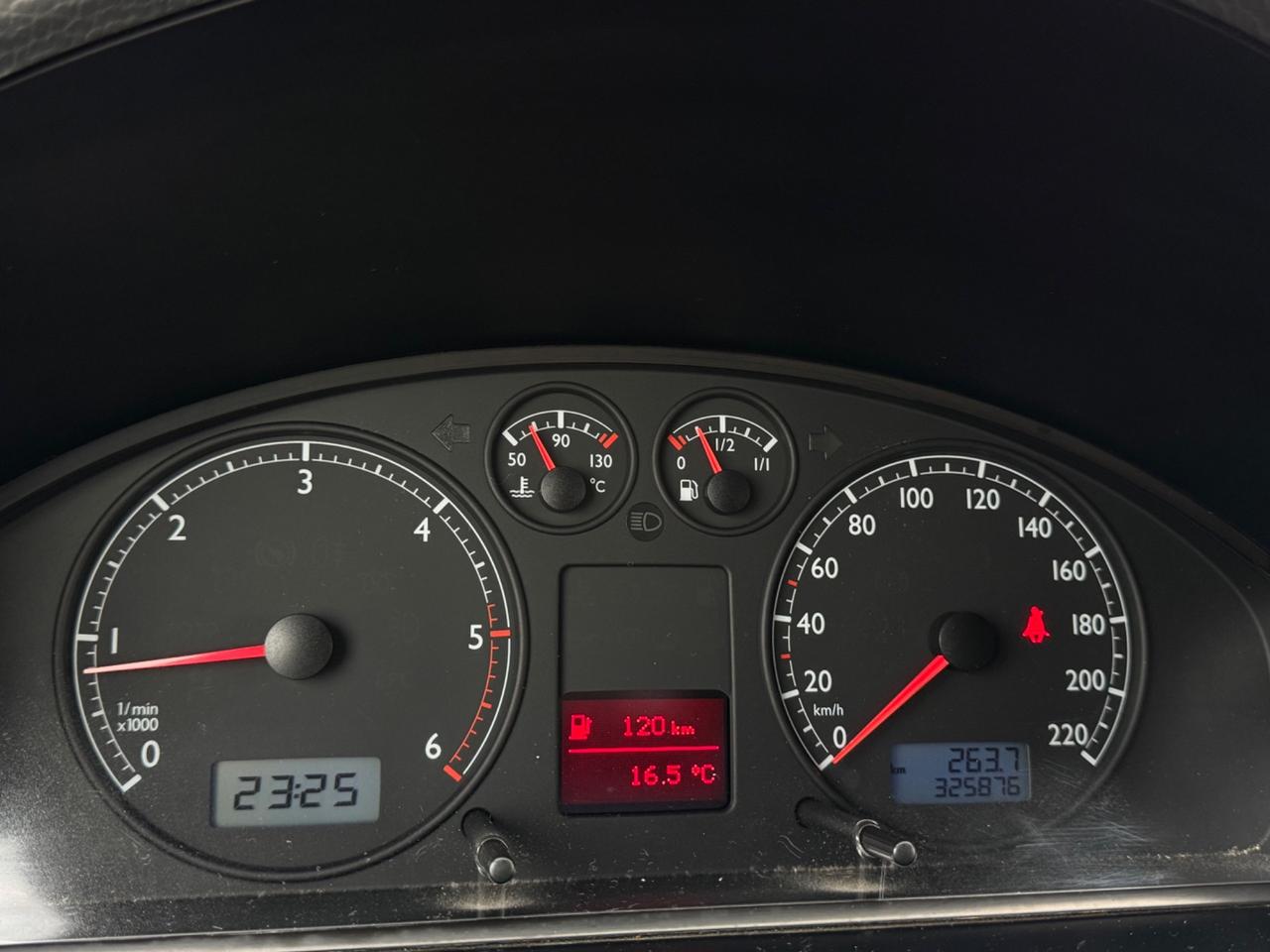 Volkswagen Multivan 2.5 TDI/174CV ASI