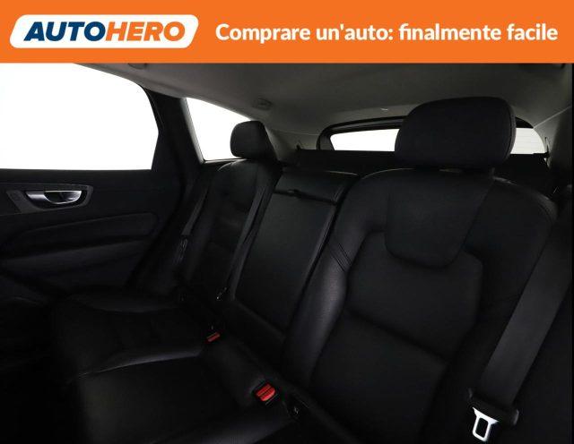 VOLVO XC60 B4 automatico Plus Dark N1