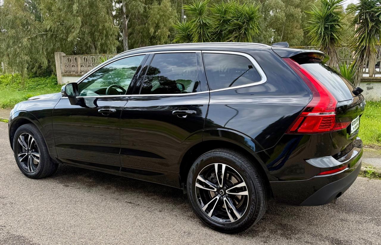 Volvo XC 60 XC60 B4 (d) AWD Geartronic Momentum