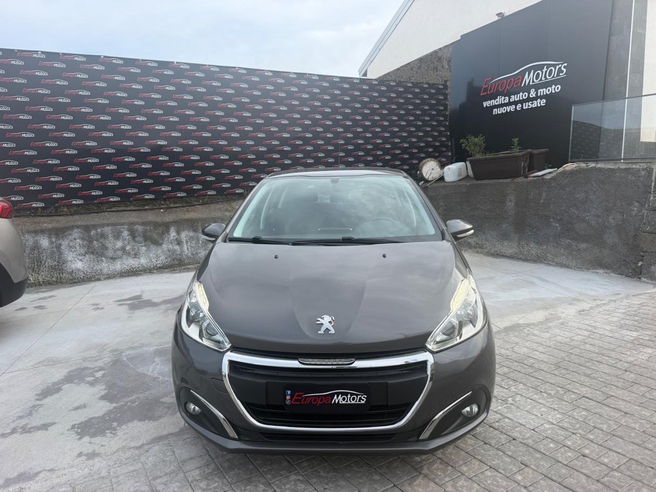 Peugeot 208 BlueHDi 75 5 porte Allure
