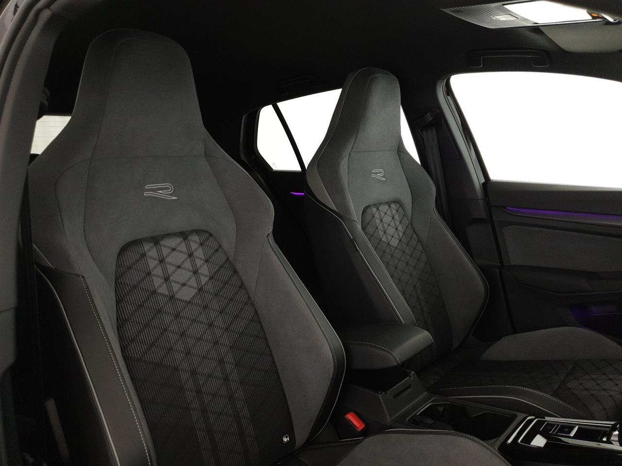 Volkswagen Golf 1.5 etsi evo r-line 150cv dsg