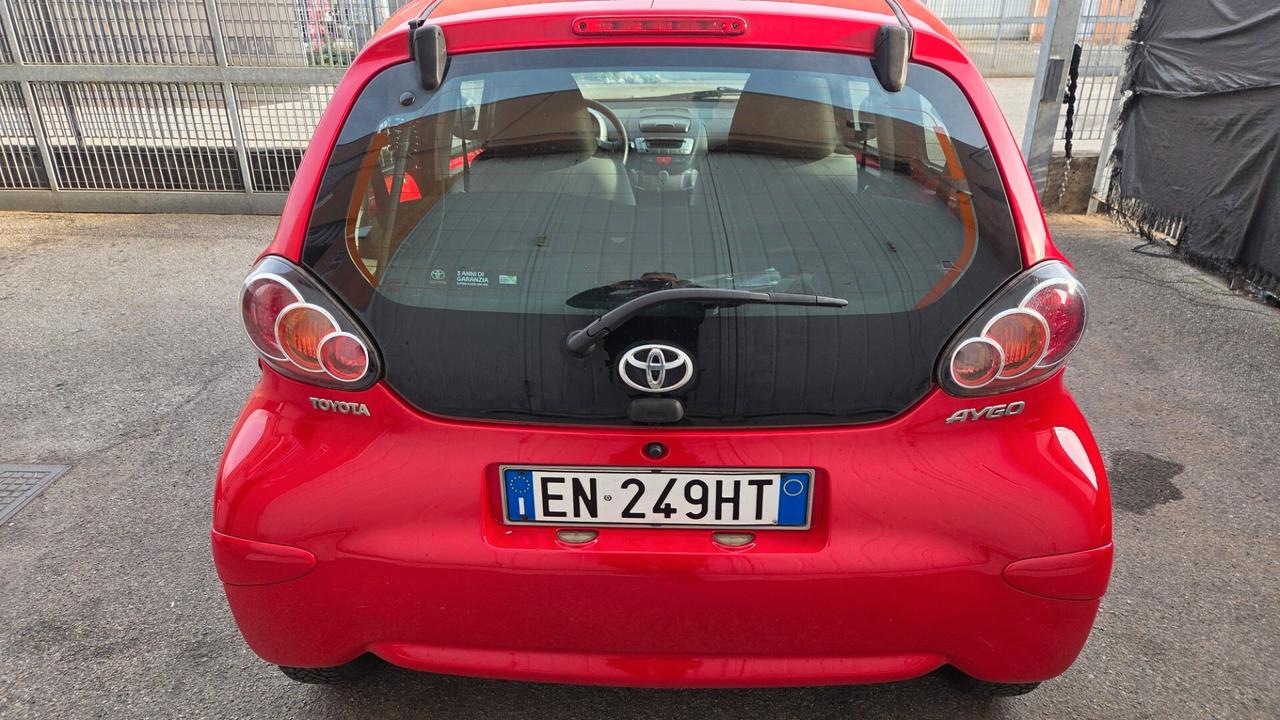 Toyota Yaris 1.0 5 porte UNICO PROPRIETARIO KM 69.000