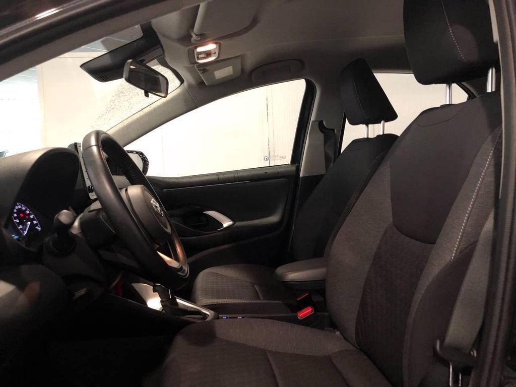 Toyota Yaris 1.5 VVT-iE Hybrid Active E-CVT