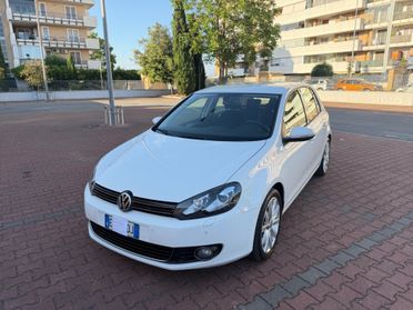 Volkswagen Golf 2.0 TDI Highline *KM 29.000*LED