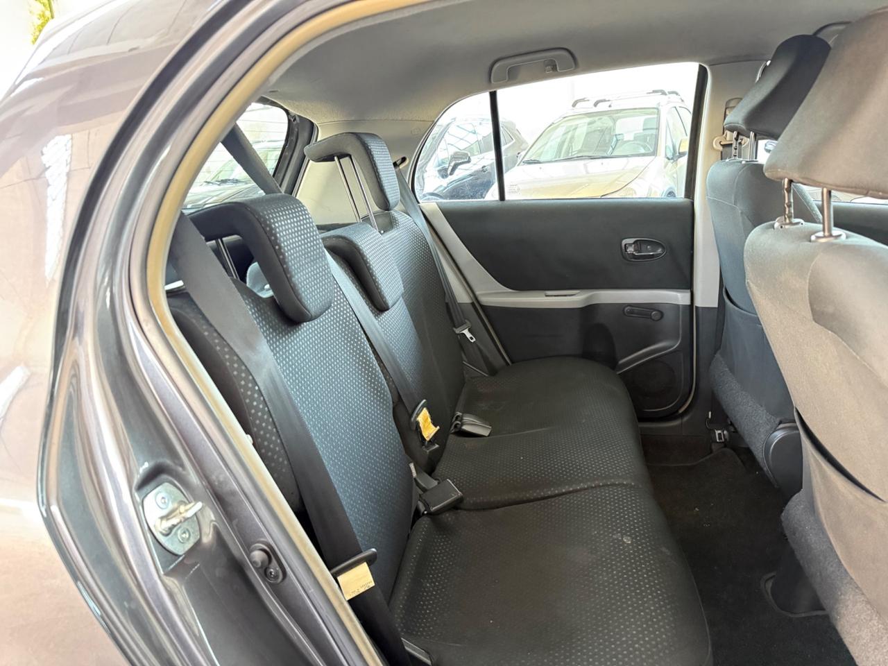 Toyota Yaris 1.3 5 porte NEOPATENTATI