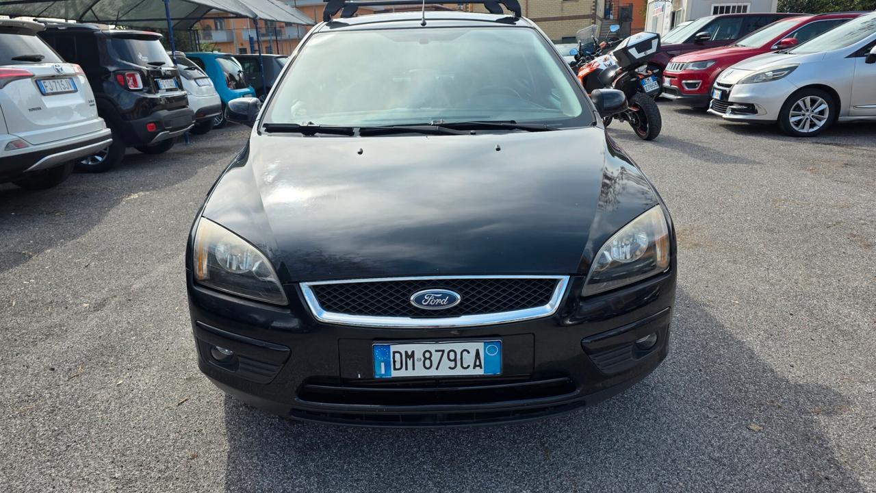 Ford Focus C-Max Focus+ 1.6 TDCi (90CV) 5p. Titanium