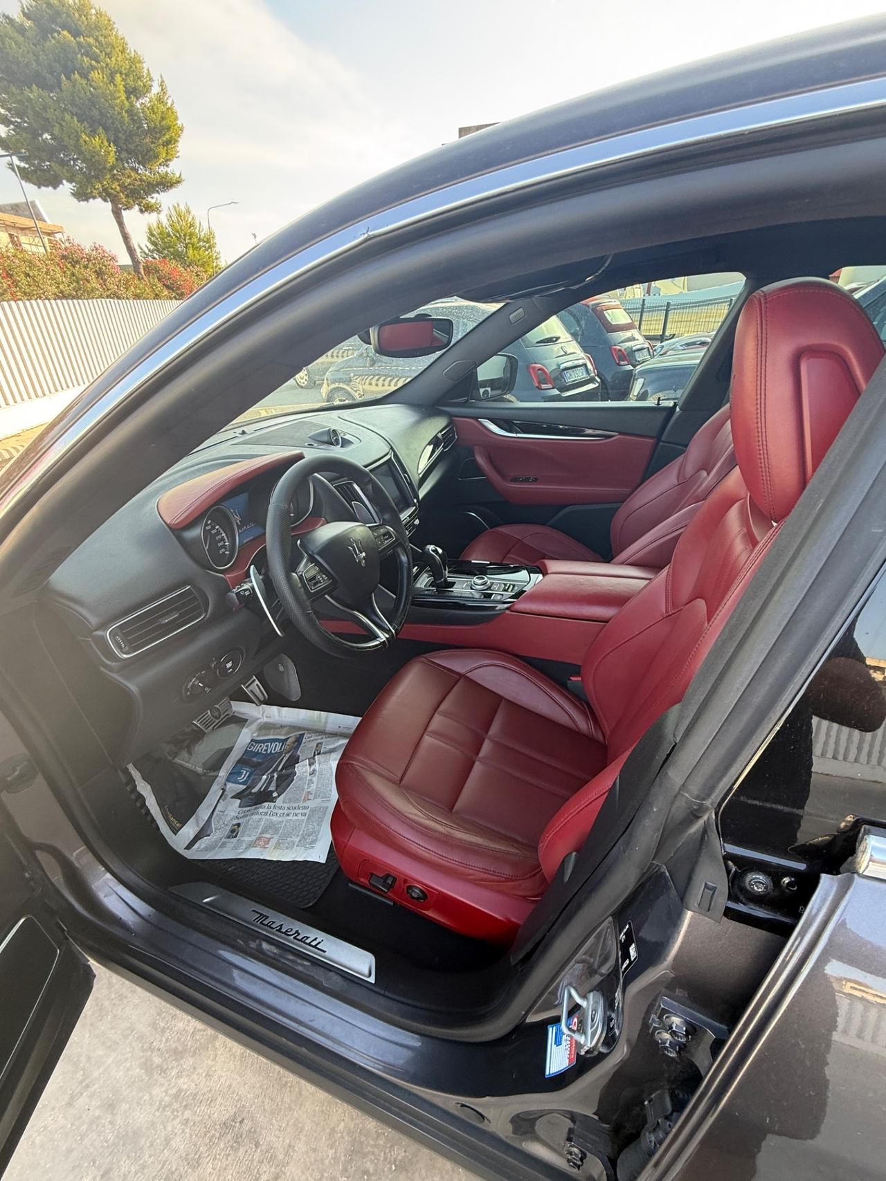 Maserati Levante V6 Diesel 275 CV AWD