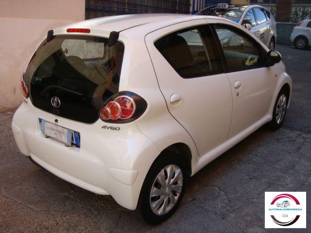 TOYOTA - Aygo - 1.0 12V VVT-i 5p. Lounge
