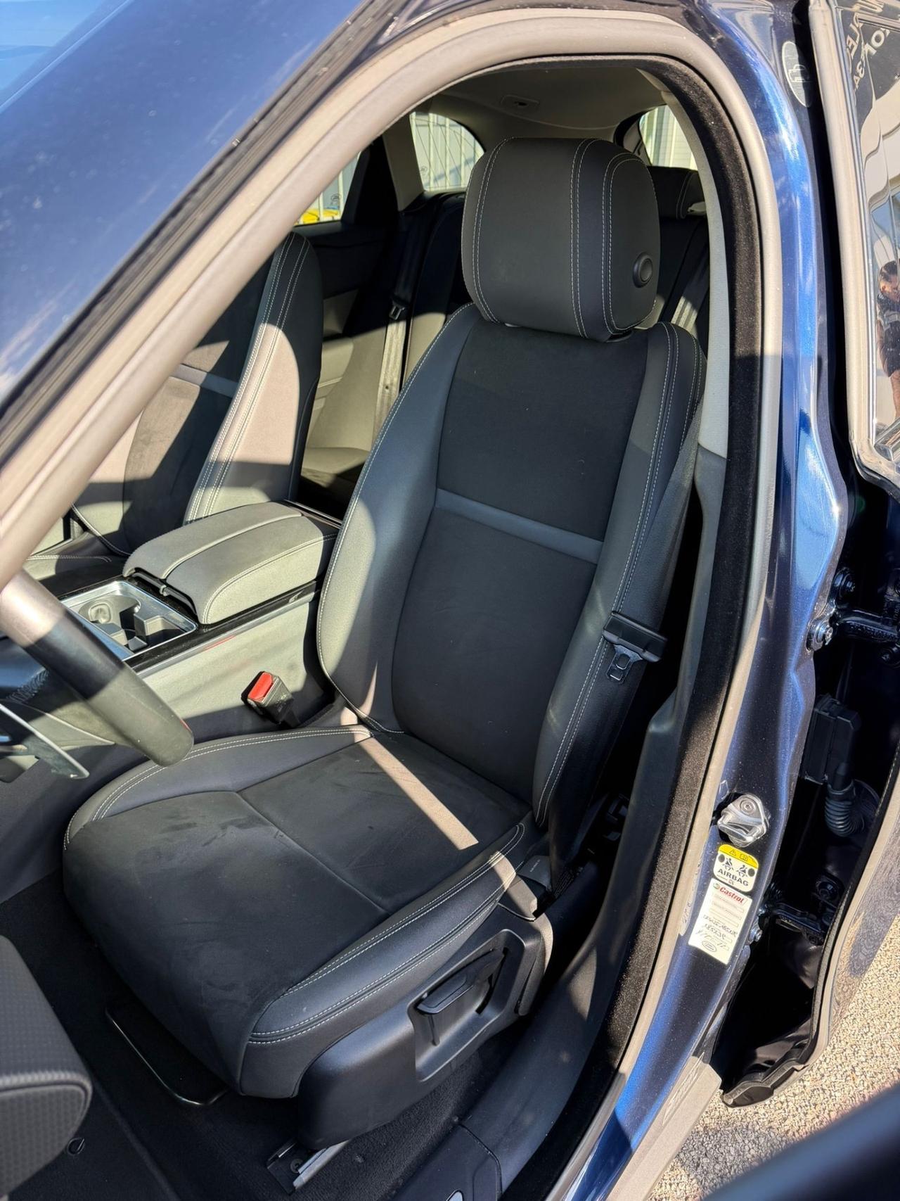 Land Rover Range Velar 2.0D I4 204 CV SE