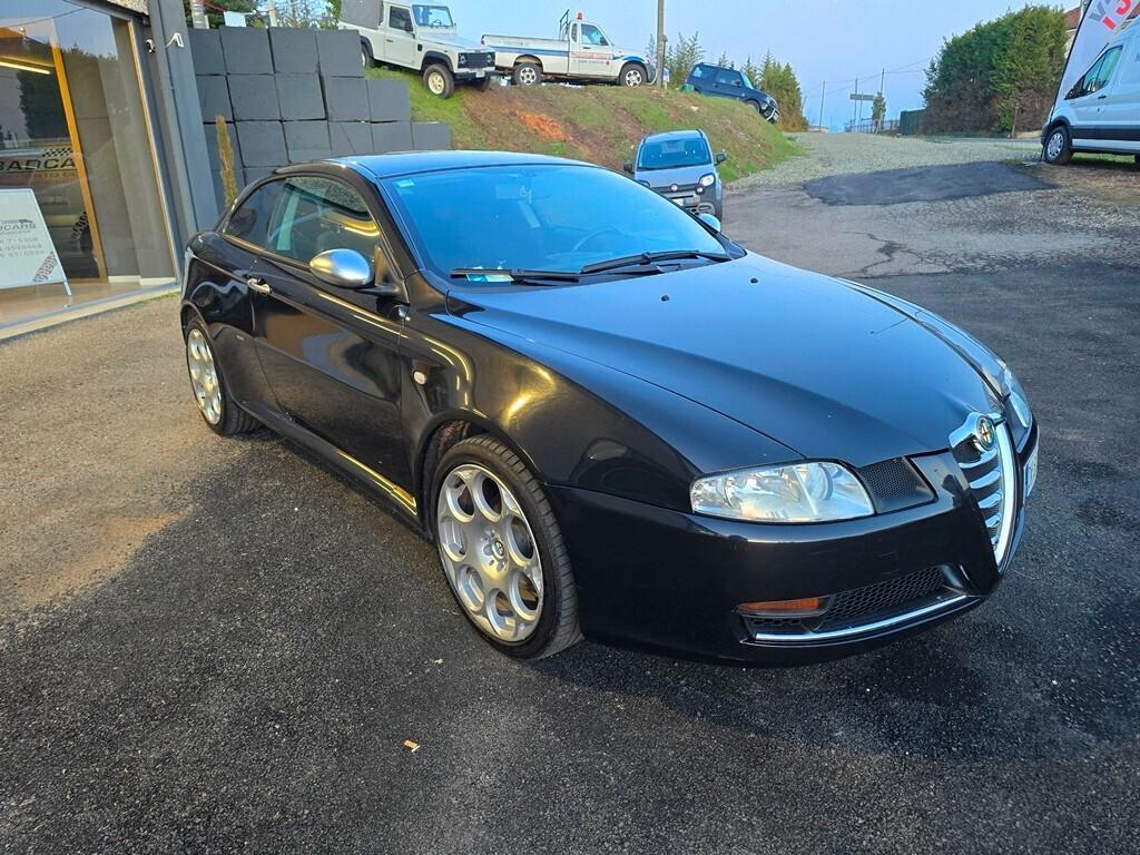 Alfa Romeo GT 1.9 JTDM 150CV Black Line DA COLLEZI