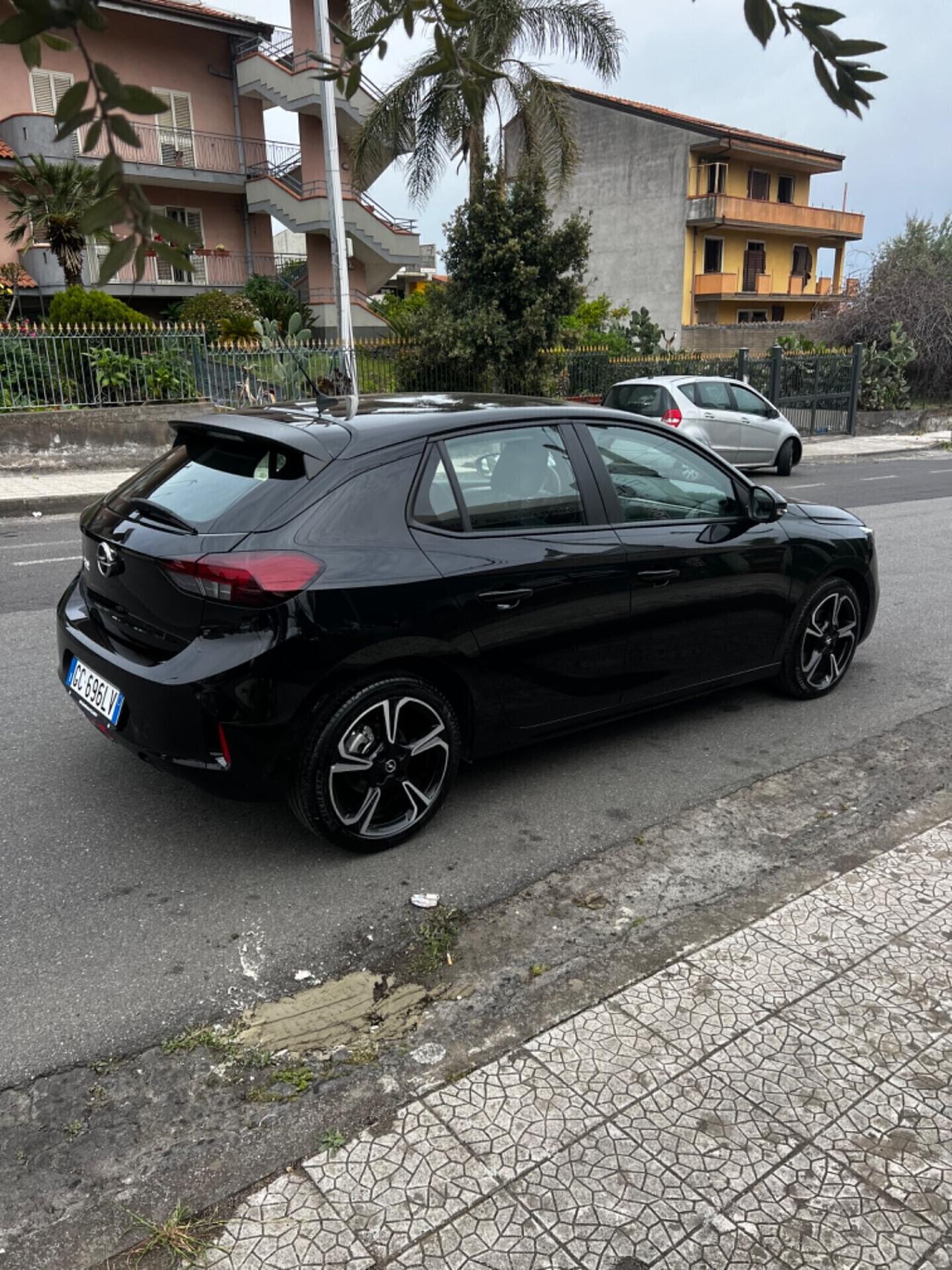 Opel Corsa 1.5 diesel 100 CV Edition