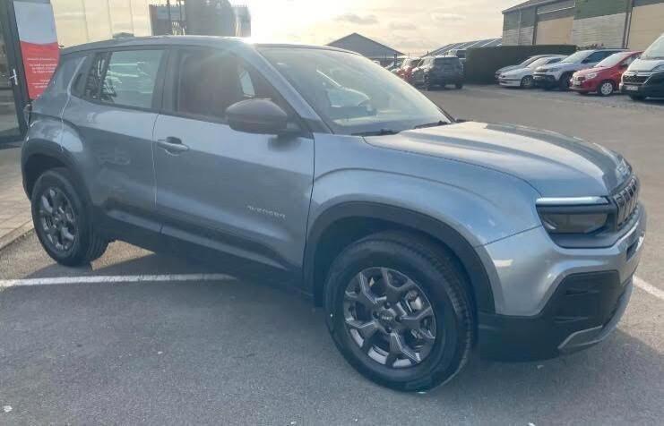 Jeep Avenger 1.2 Turbo 100 CV MHEV Longitude