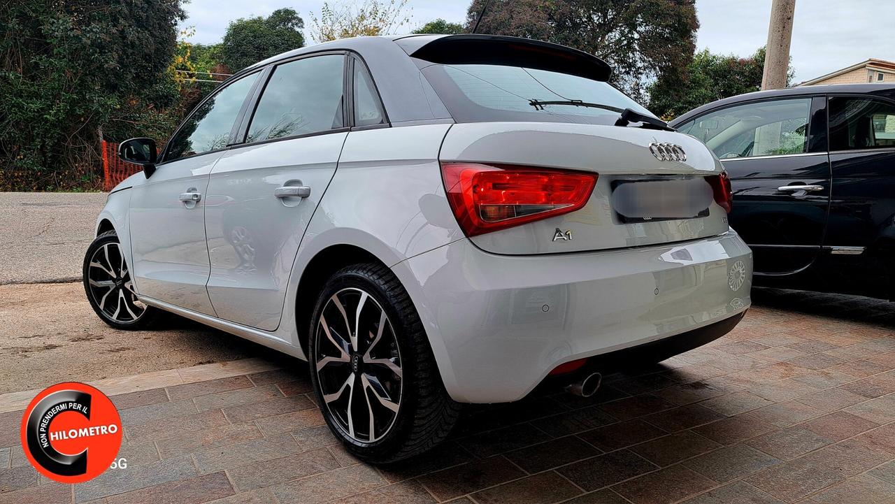 Audi A1 1.6 TDI S tronic Attraction