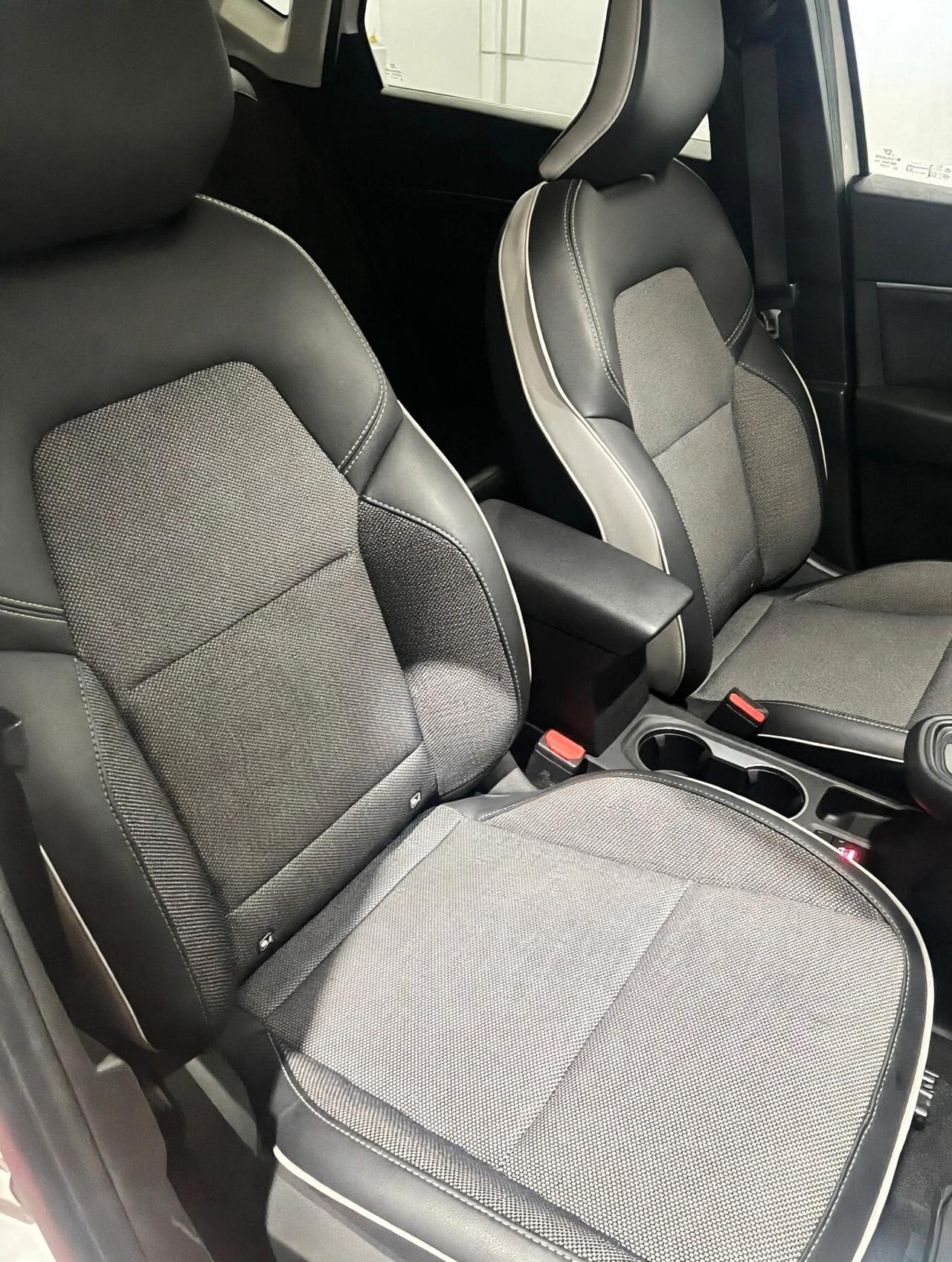 Renault Captur Blue dCi 115 CV EDC Intens