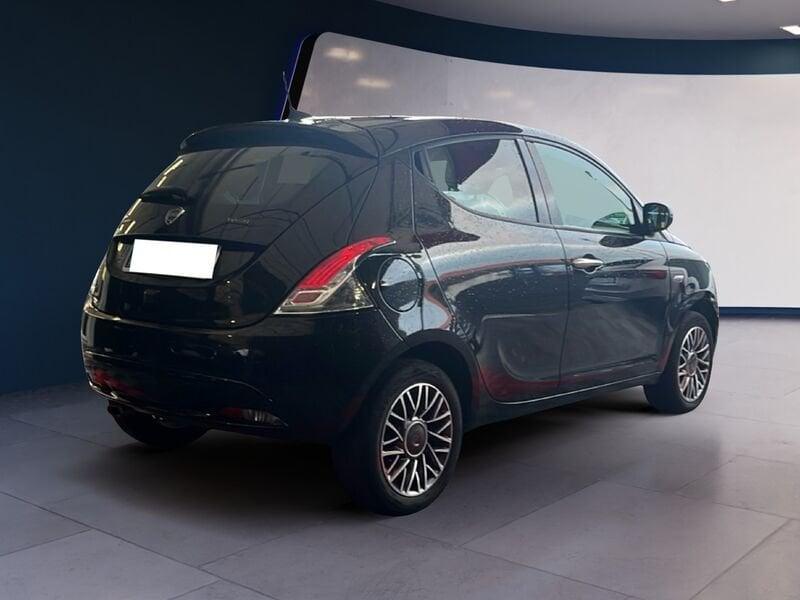 Lancia Ypsilon Ypsilon 1.0 FireFly 5 porte S&S Hybrid Gold