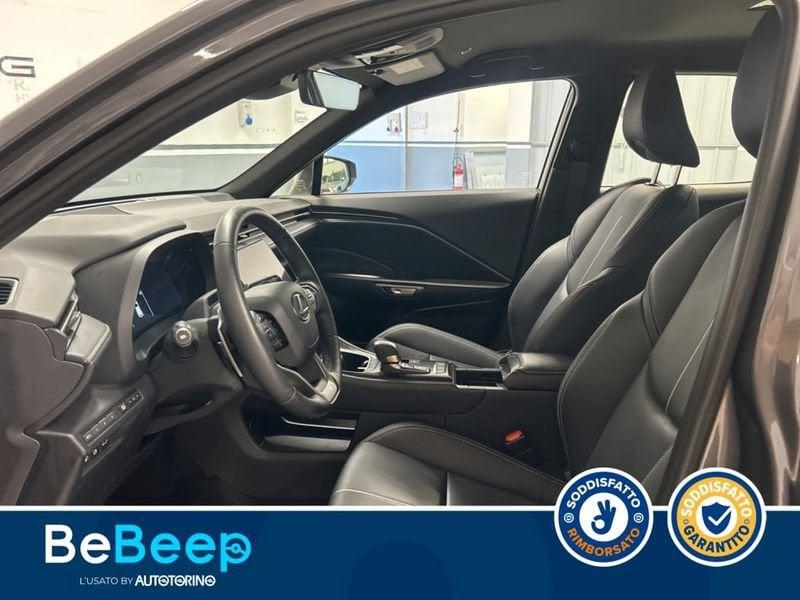 Lexus LBX 1.5 HYBRID RELAX 2WD