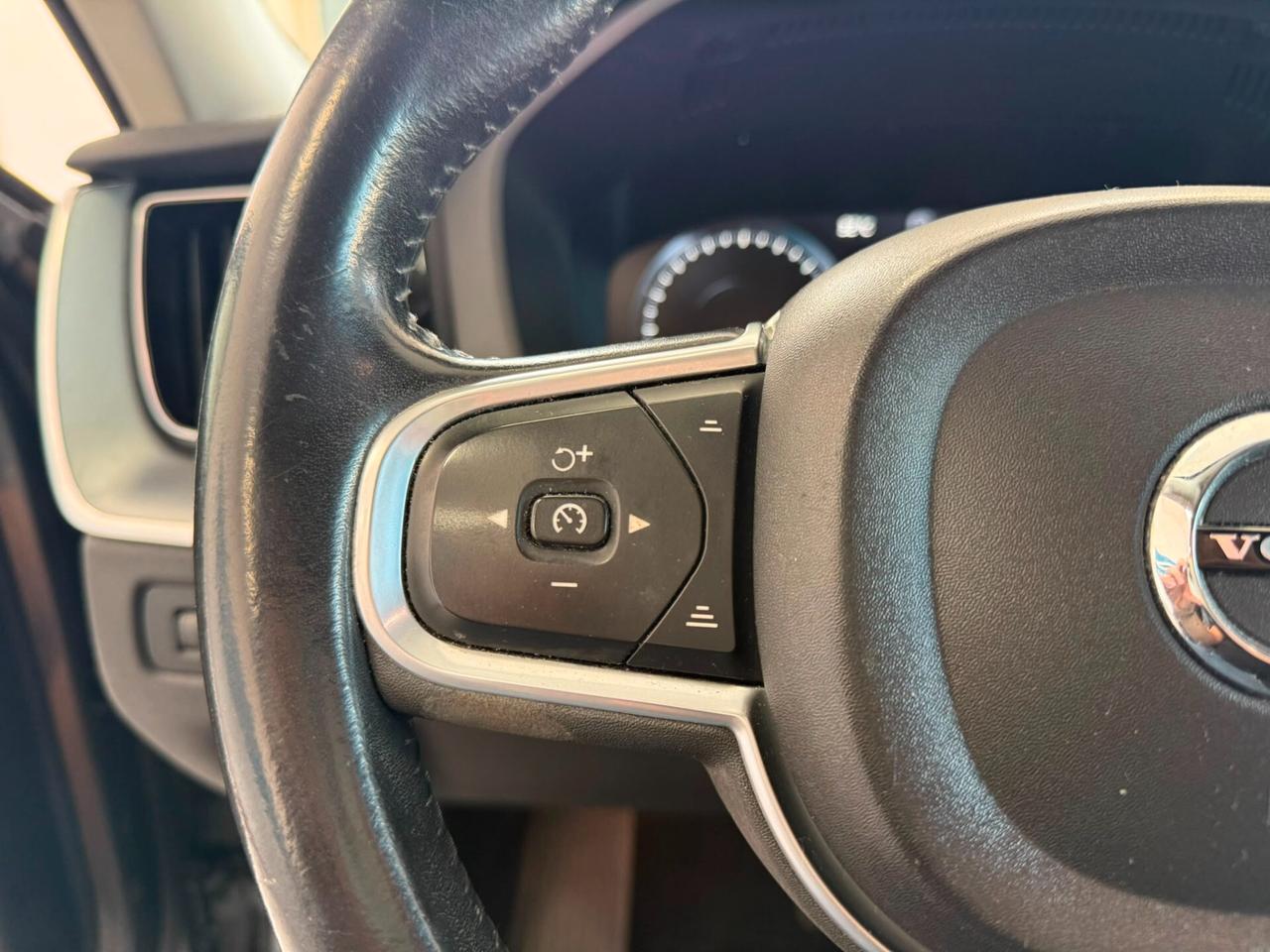 Volvo XC60 D4 AWD Geartronic 2018