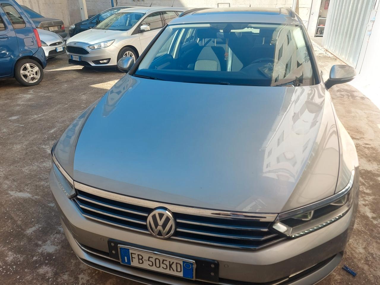 Volkswagen Passat Variant 2.0 TDI DSG Business BlueMotion Tech