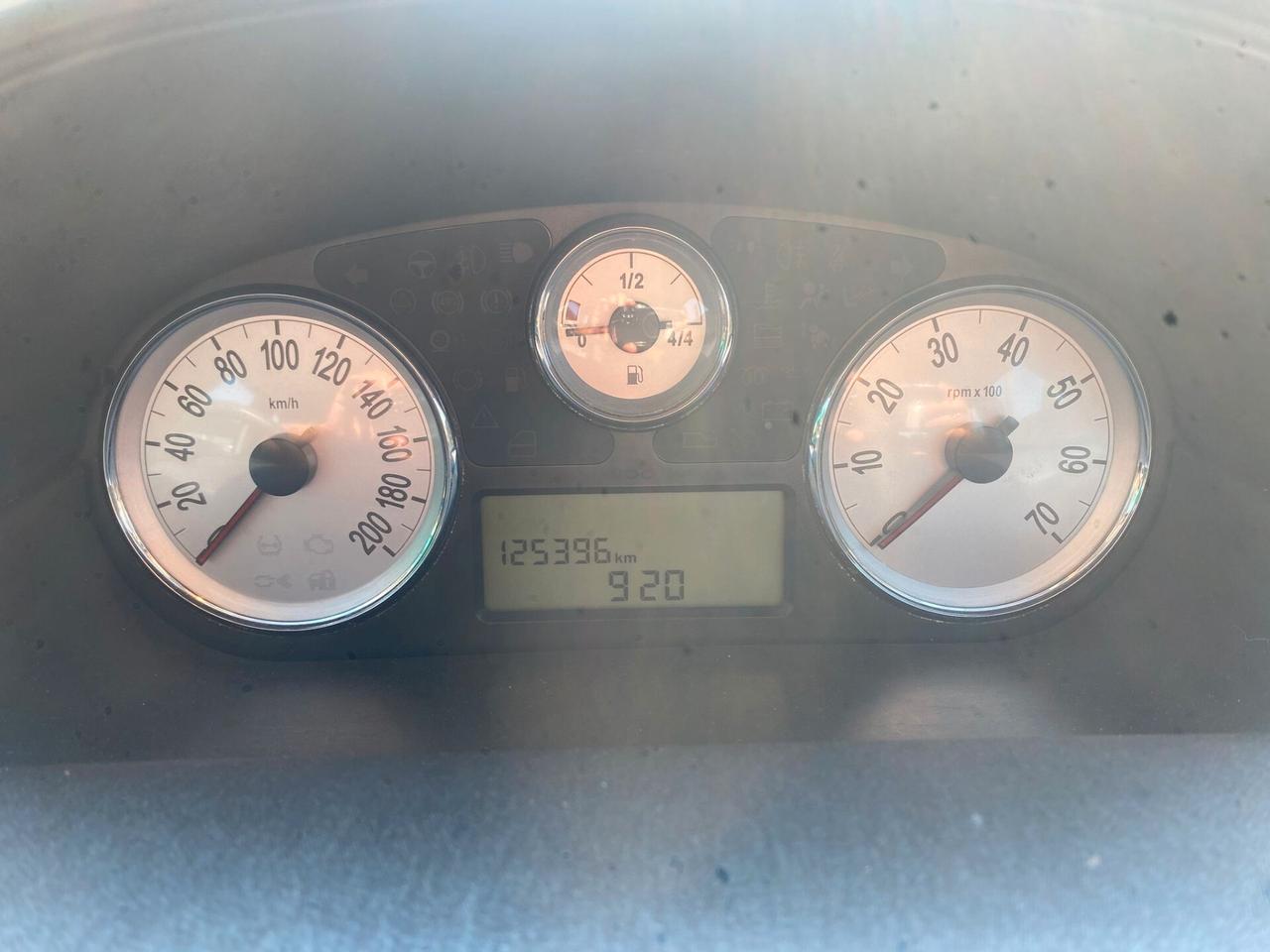 Lancia Ypsilon 1.2 Argento