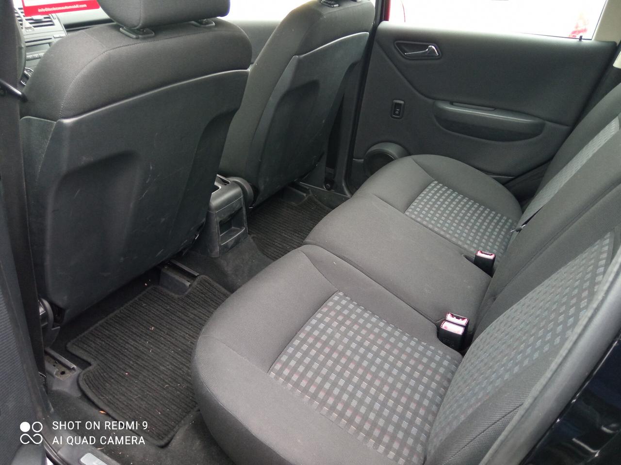 Mercedes-benz A 160 CDI BlueEFF AUT Executive