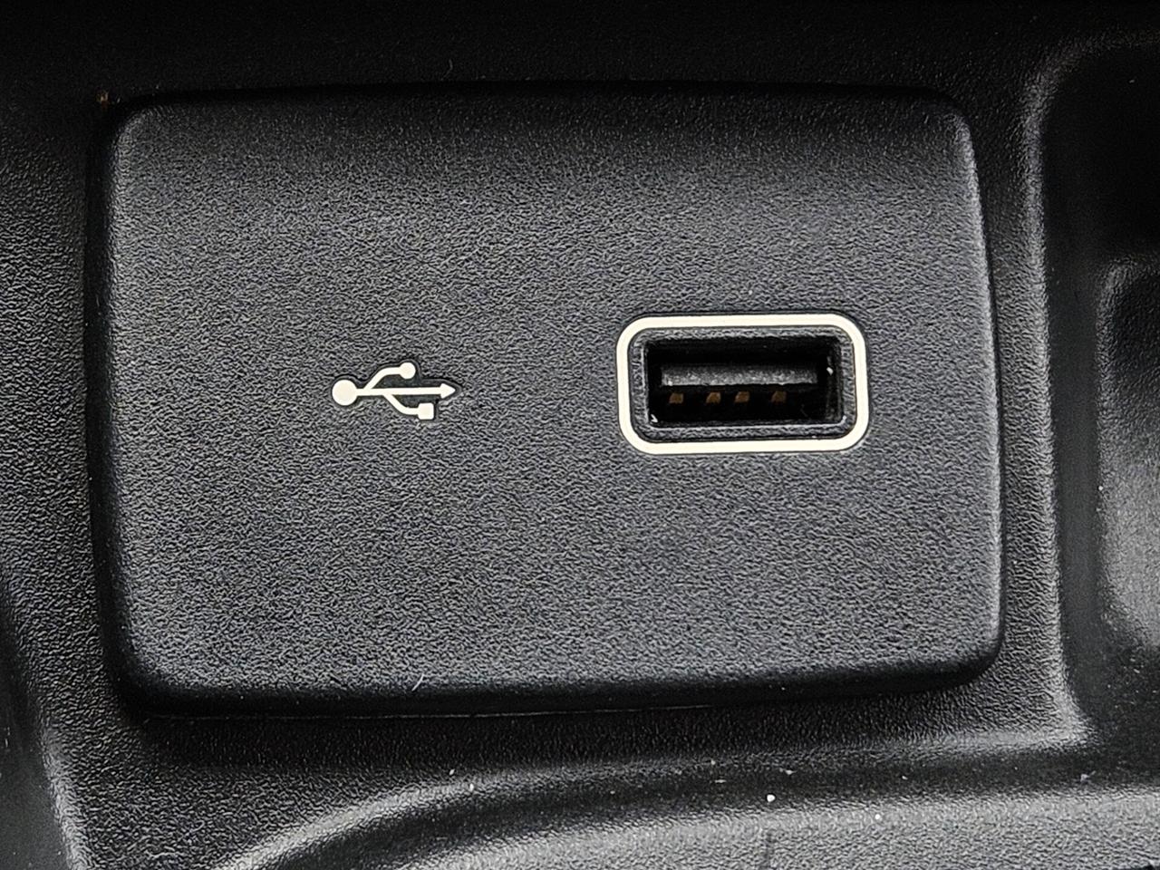 FIAT DOBLO' 1300 MJT 5 POSTI IVA COMPRESA KM CERTI