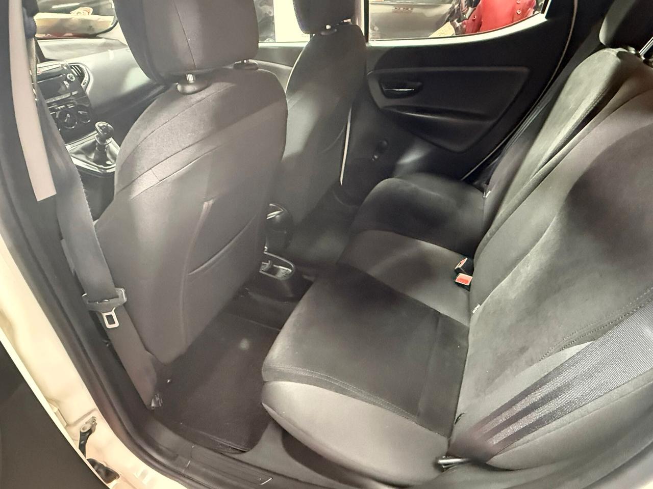 Lancia Ypsilon 1.2 69cv Platinum - 2011