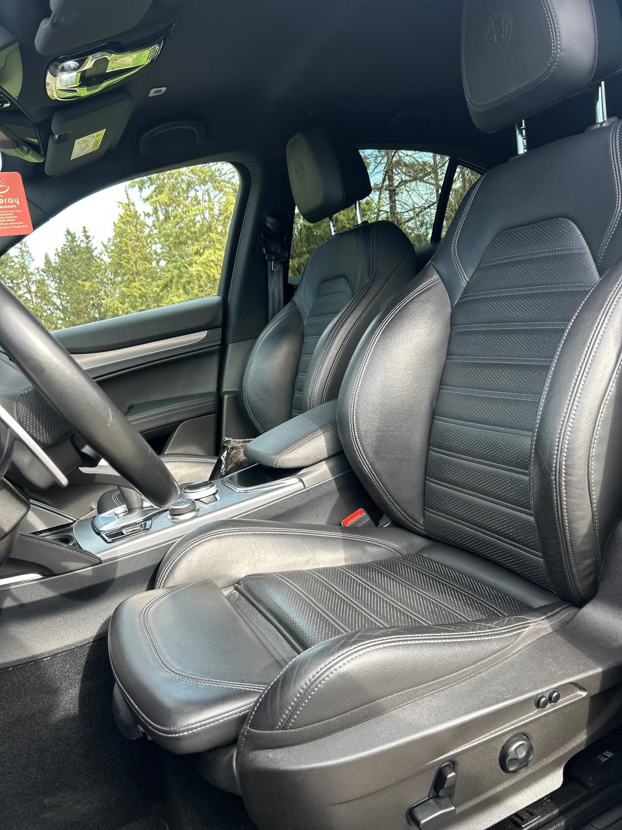 Alfa Romeo Stelvio 2.2 Turbodiesel 210 CV AT8 Q4 Veloce