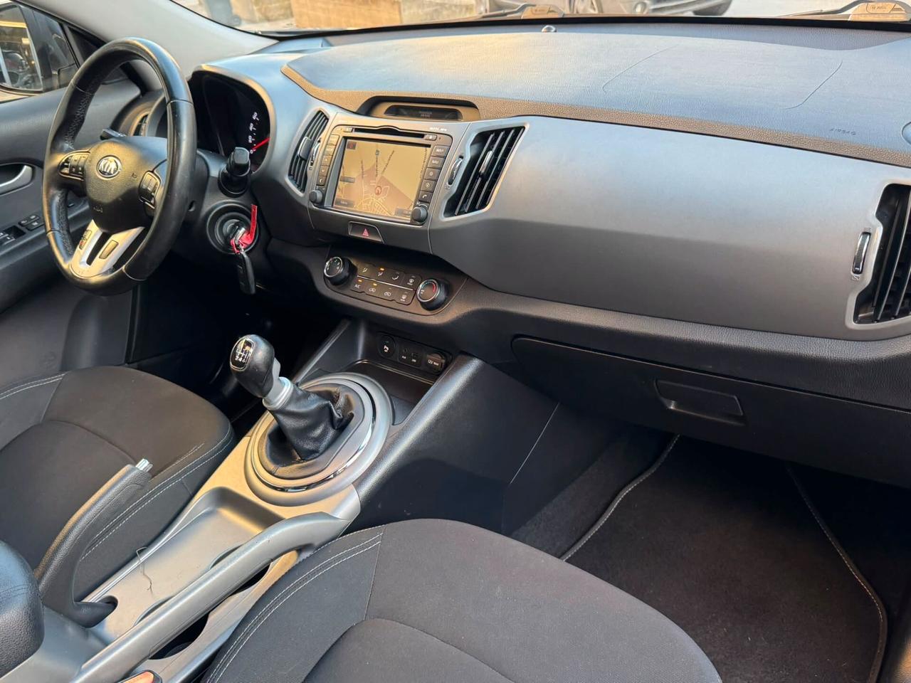 KIA SPORTAGE 1.7 CRDI 115 CV. TETTO APRIB.+CERCHI+NAVI