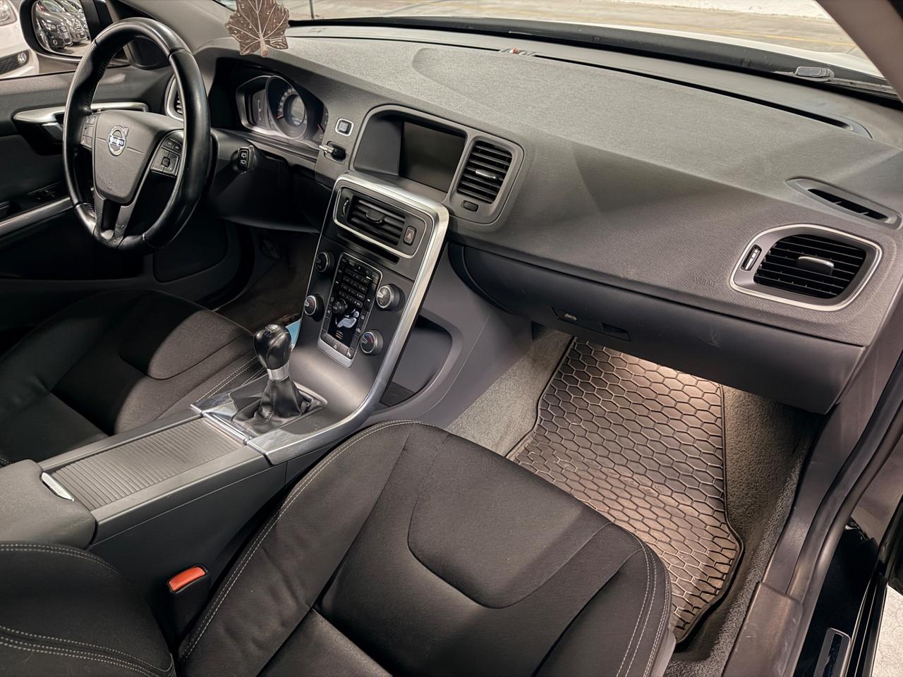 Volvo V60 D2 1.6 Kinetic