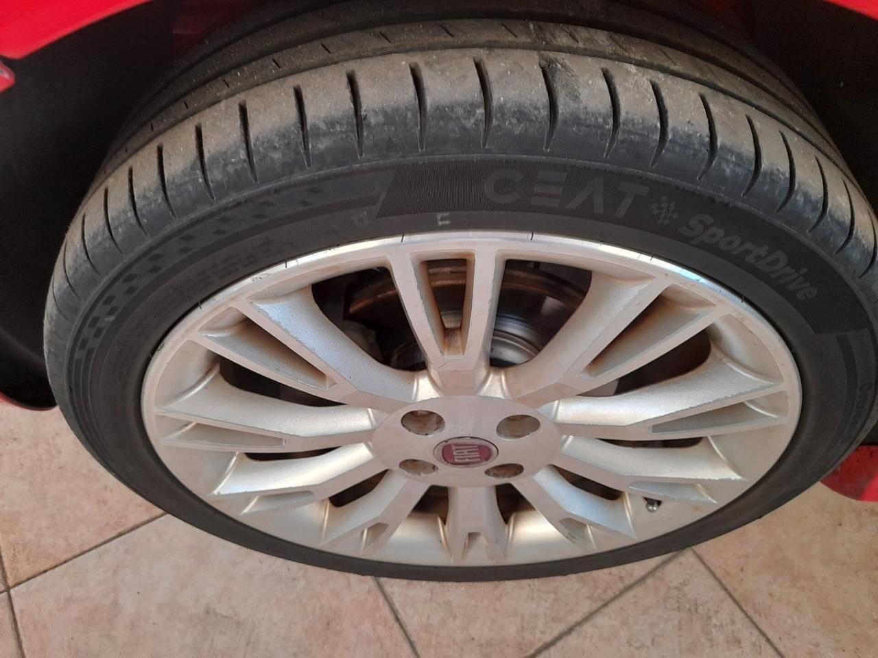 Fiat Grande Punto 1.4 Starjet 16V 3 porte Emotion